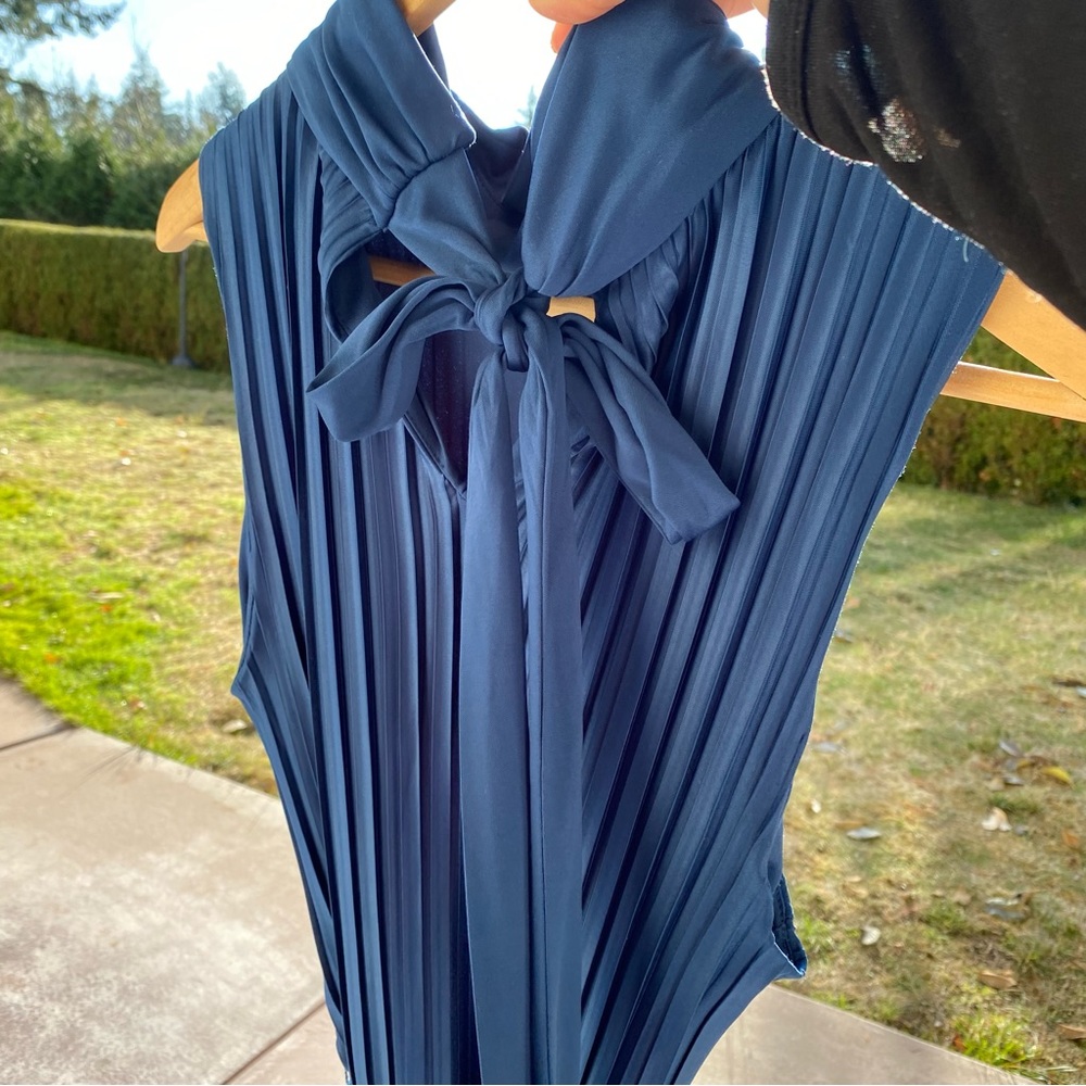 NWT DKNY Pleated High Neck Bow Sash Cocktail Midi Dress, Size 8